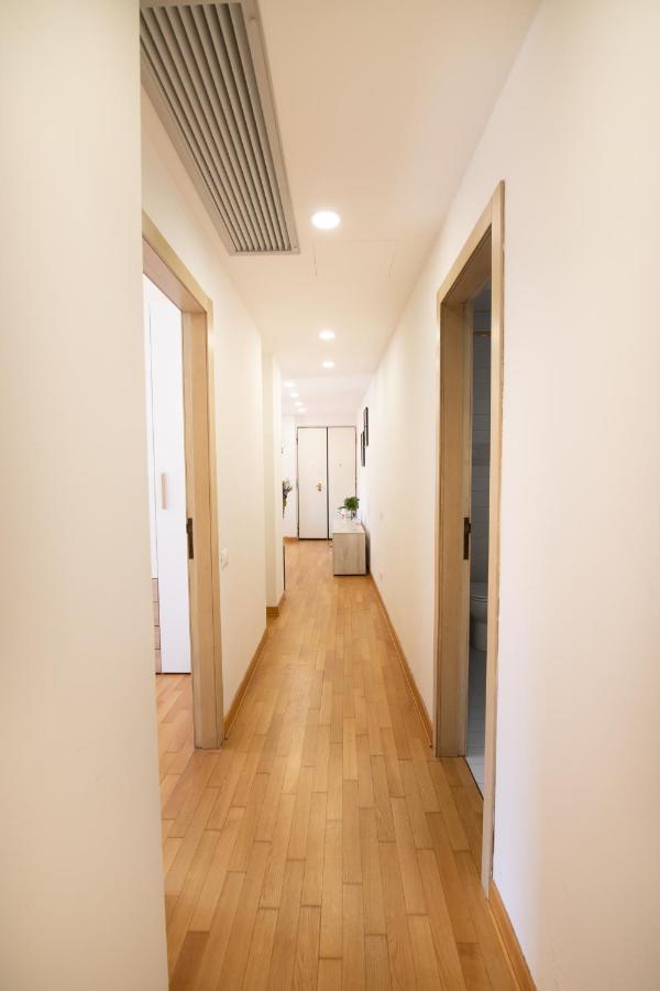 Relais Emilei Apartment เวโรนา ภายนอก รูปภาพ