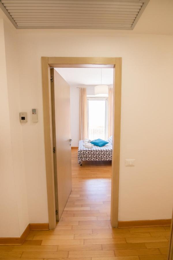 Relais Emilei Apartment เวโรนา ภายนอก รูปภาพ